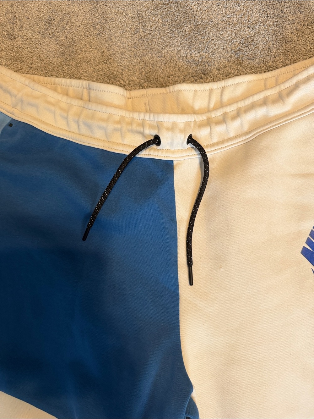 Nike Blue and Cream Colorblock Joggers Bowerman Drive Beaverton Oregon Men’s XL - Picture 4 of 7